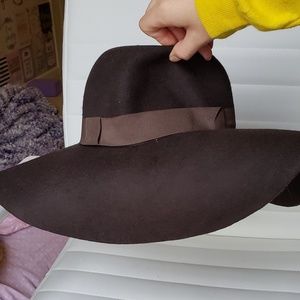 D&y wool hat Clearance